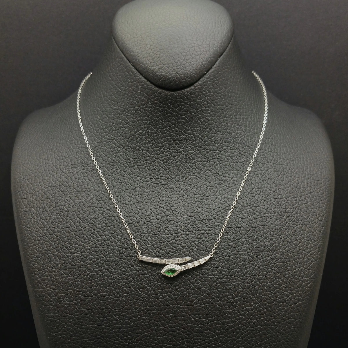 Emerald Twist Necklace