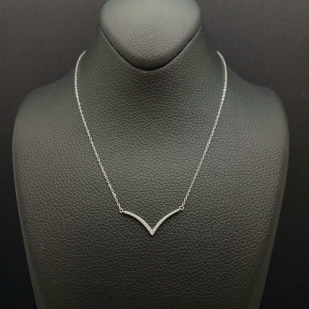 V-Luxe Pavé Necklace