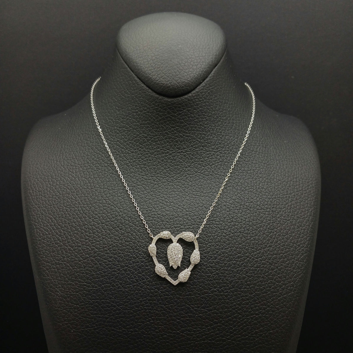 Blooming Heart Necklace